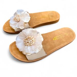 Flexmas Open Tow Flower Sandal’s / Size 6